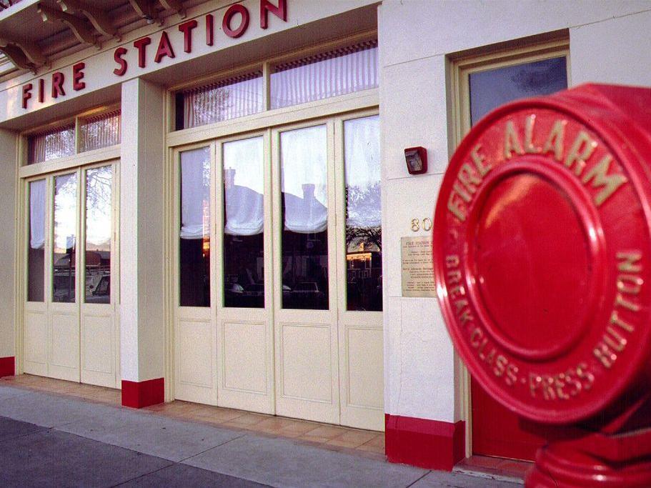 Fire Station Inn Adelaide Buitenkant foto